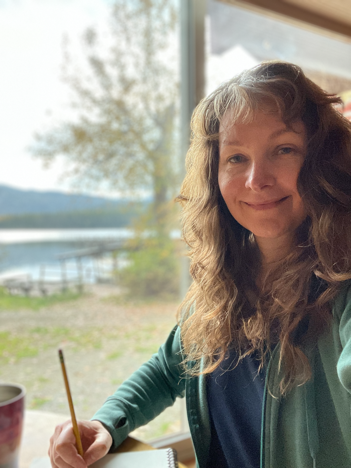 Amylouise at Granite Creek Marina cabin sketching.